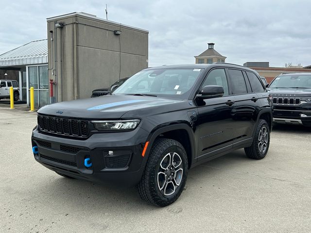 2024 Jeep Grand Cherokee 4xe Trailhawk