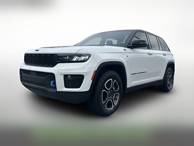 2024 Jeep Grand Cherokee 4xe Trailhawk