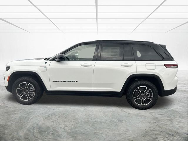 2024 Jeep Grand Cherokee 4xe Trailhawk