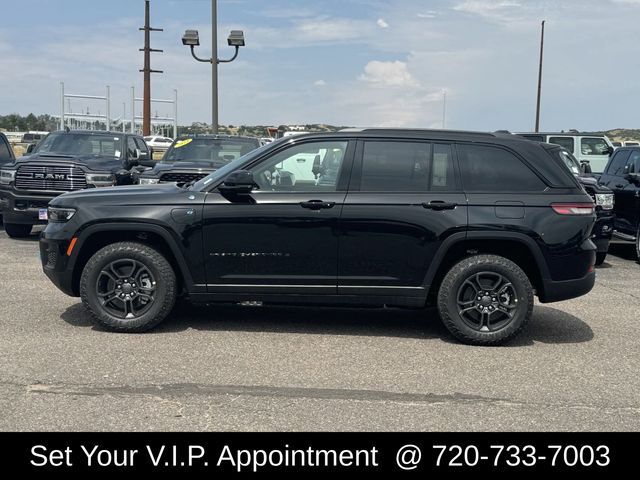 2024 Jeep Grand Cherokee 4xe Trailhawk