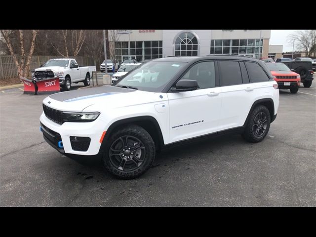 2024 Jeep Grand Cherokee 4xe Trailhawk