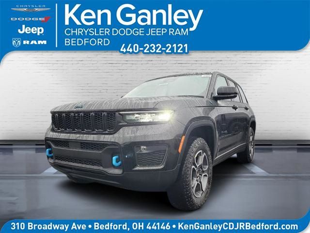 2024 Jeep Grand Cherokee 4xe Trailhawk