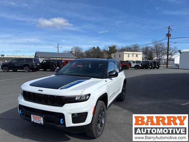 2024 Jeep Grand Cherokee 4xe Trailhawk