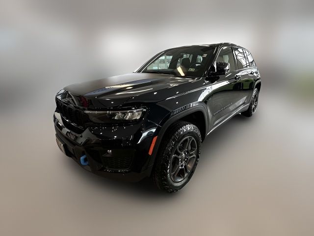 2024 Jeep Grand Cherokee 4xe Trailhawk