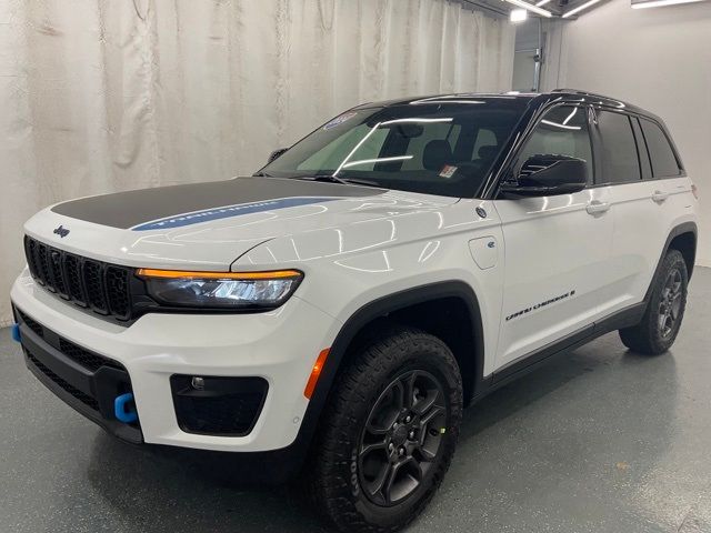 2024 Jeep Grand Cherokee 4xe Trailhawk