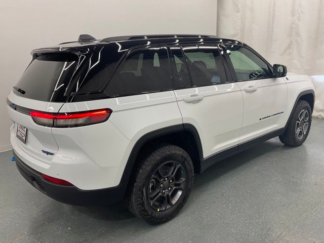 2024 Jeep Grand Cherokee 4xe Trailhawk