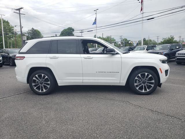 2024 Jeep Grand Cherokee 4xe Trailhawk