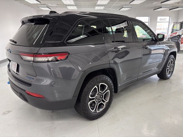 2024 Jeep Grand Cherokee 4xe Trailhawk