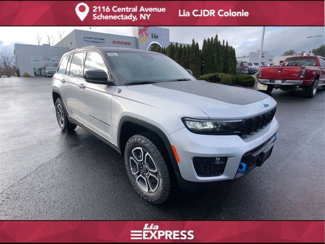 2024 Jeep Grand Cherokee 4xe Trailhawk