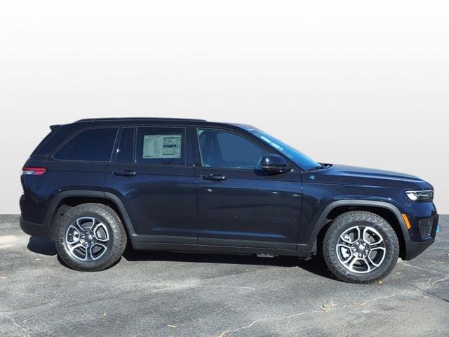 2024 Jeep Grand Cherokee 4xe Trailhawk