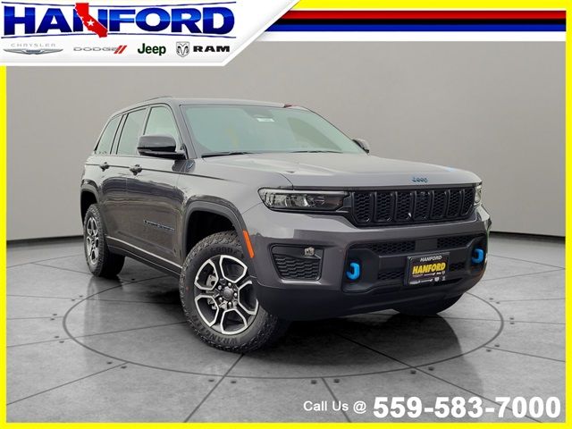 2024 Jeep Grand Cherokee 4xe Trailhawk