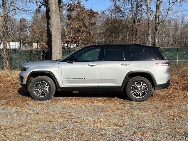 2024 Jeep Grand Cherokee 4xe Trailhawk