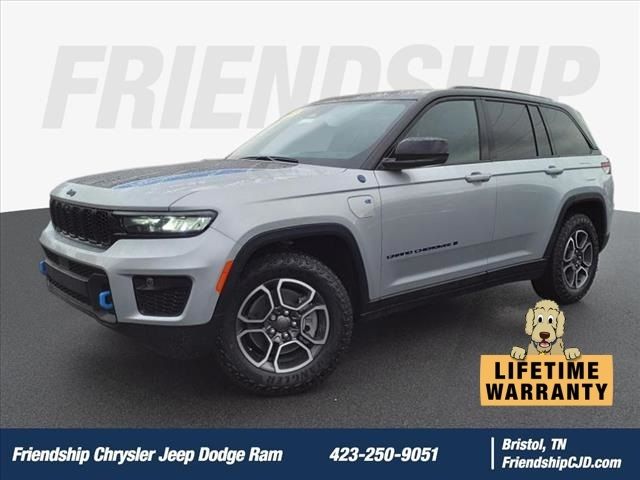 2024 Jeep Grand Cherokee 4xe Trailhawk