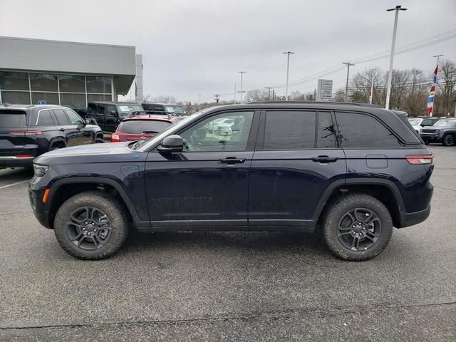 2024 Jeep Grand Cherokee 4xe Trailhawk