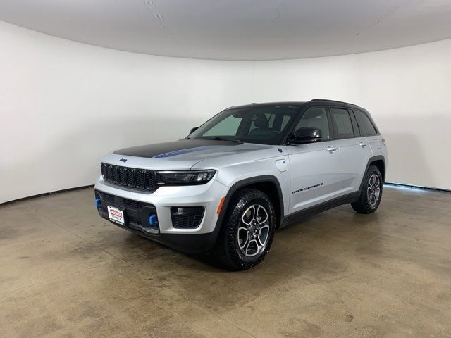 2024 Jeep Grand Cherokee 4xe Trailhawk