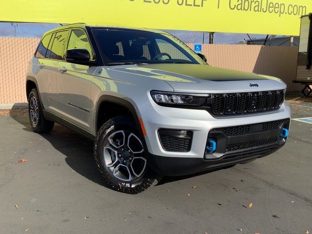 2024 Jeep Grand Cherokee 4xe Trailhawk