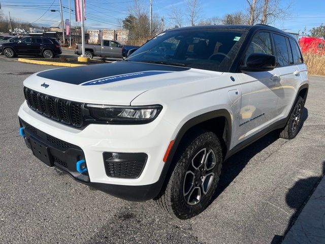 2024 Jeep Grand Cherokee 4xe Trailhawk