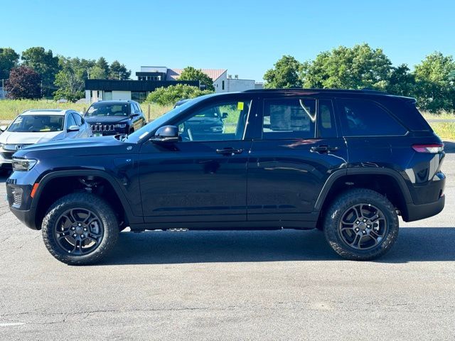 2024 Jeep Grand Cherokee 4xe Trailhawk