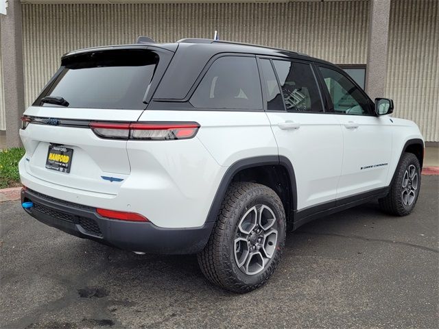 2024 Jeep Grand Cherokee 4xe Trailhawk