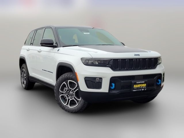 2024 Jeep Grand Cherokee 4xe Trailhawk