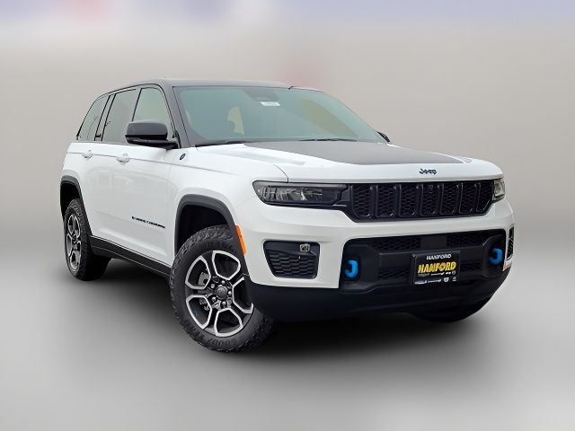 2024 Jeep Grand Cherokee 4xe Trailhawk