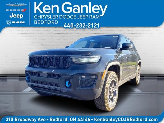 2024 Jeep Grand Cherokee 4xe Trailhawk