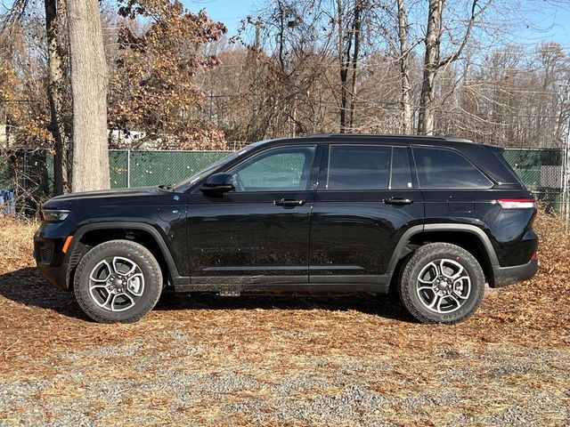 2024 Jeep Grand Cherokee 4xe Trailhawk