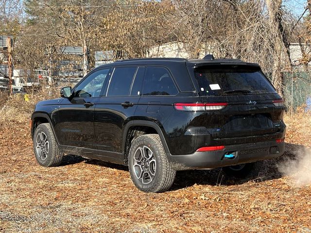 2024 Jeep Grand Cherokee 4xe Trailhawk