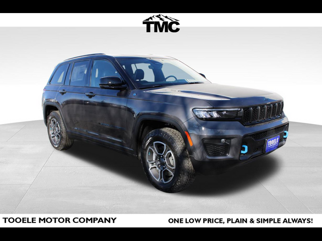 2024 Jeep Grand Cherokee 4xe Trailhawk