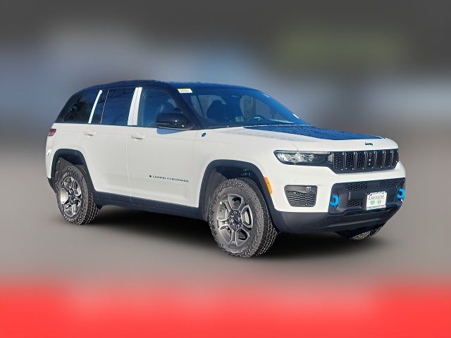 2024 Jeep Grand Cherokee 4xe Trailhawk