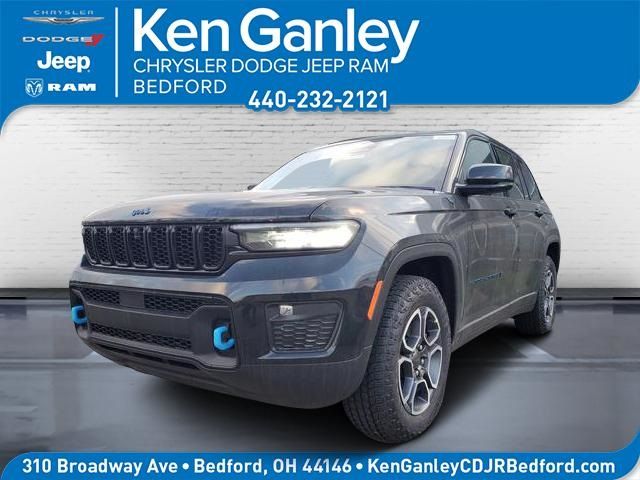 2024 Jeep Grand Cherokee 4xe Trailhawk