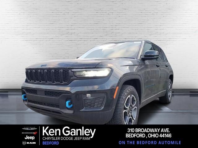 2024 Jeep Grand Cherokee 4xe Trailhawk