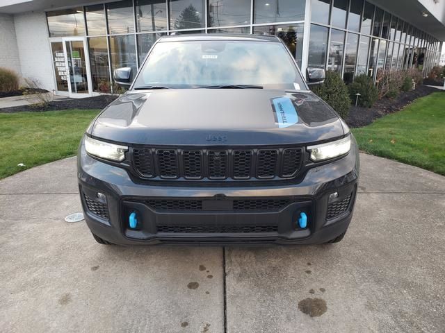 2024 Jeep Grand Cherokee 4xe Trailhawk