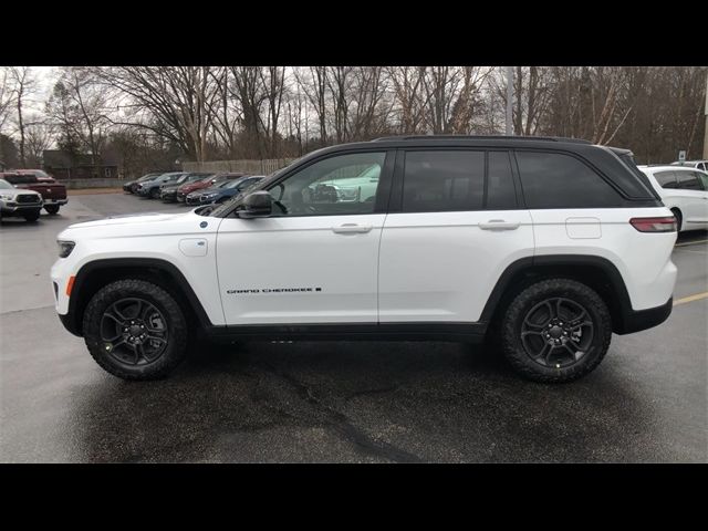 2024 Jeep Grand Cherokee 4xe Trailhawk