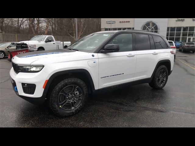 2024 Jeep Grand Cherokee 4xe Trailhawk