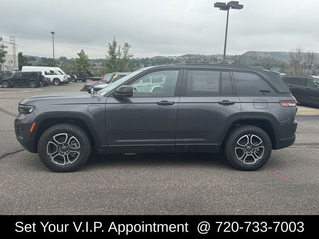 2024 Jeep Grand Cherokee 4xe Trailhawk