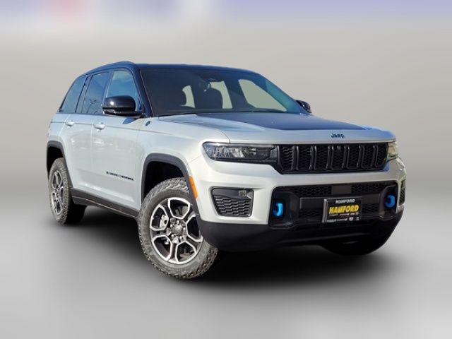 2024 Jeep Grand Cherokee 4xe Trailhawk