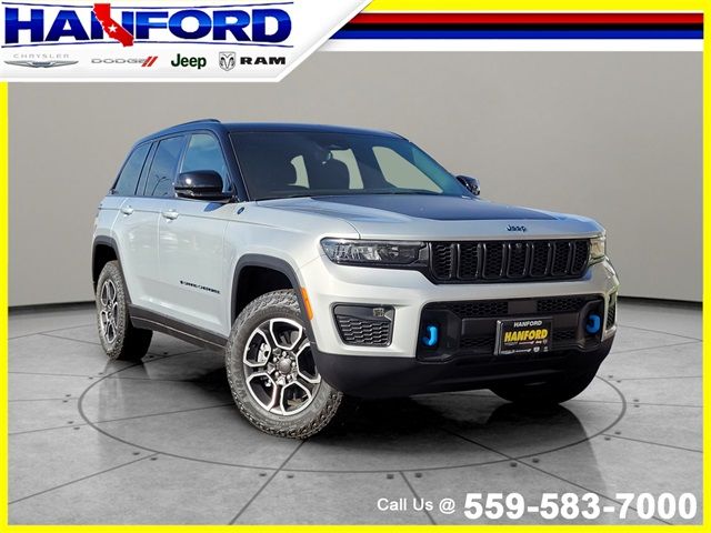 2024 Jeep Grand Cherokee 4xe Trailhawk