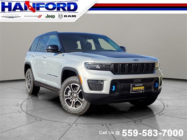 2024 Jeep Grand Cherokee 4xe Trailhawk