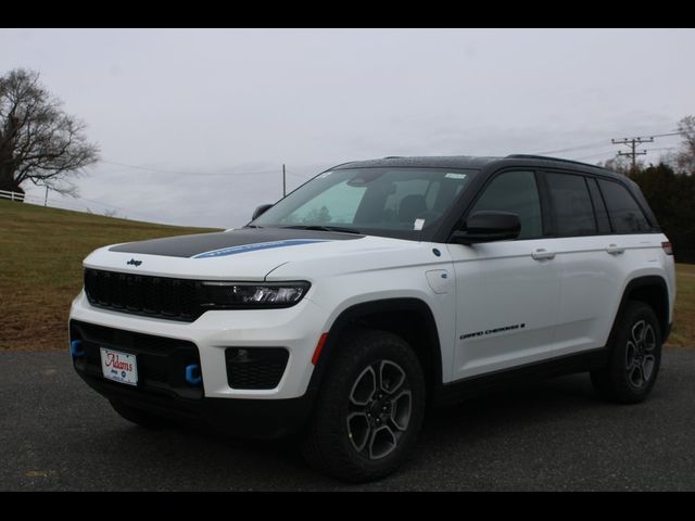 2024 Jeep Grand Cherokee 4xe Trailhawk