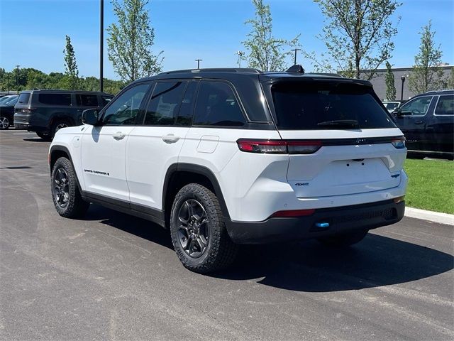 2024 Jeep Grand Cherokee 4xe Trailhawk