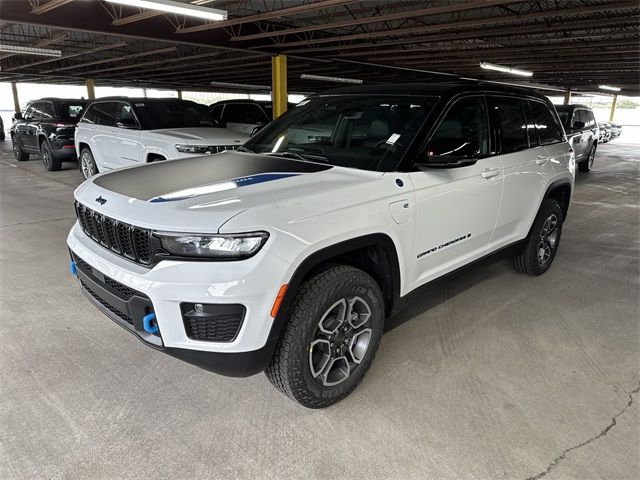 2024 Jeep Grand Cherokee 4xe Trailhawk