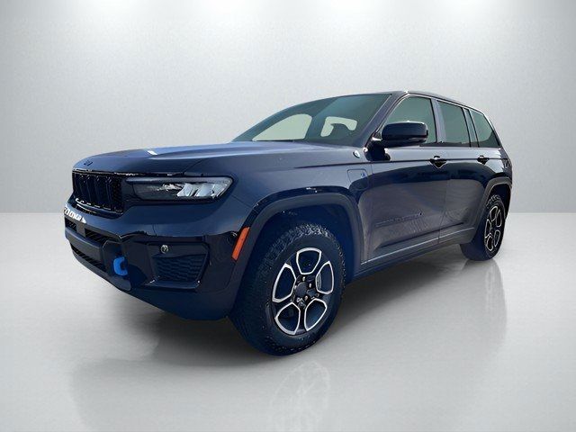 2024 Jeep Grand Cherokee 4xe Trailhawk