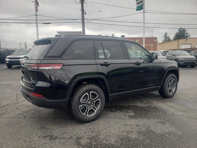 2024 Jeep Grand Cherokee 4xe Trailhawk