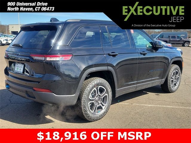 2024 Jeep Grand Cherokee 4xe Trailhawk