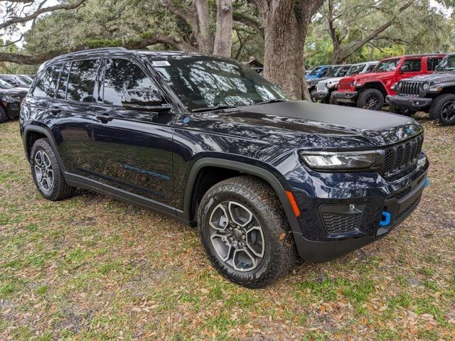 2024 Jeep Grand Cherokee 4xe Trailhawk