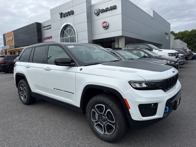 2024 Jeep Grand Cherokee 4xe Trailhawk