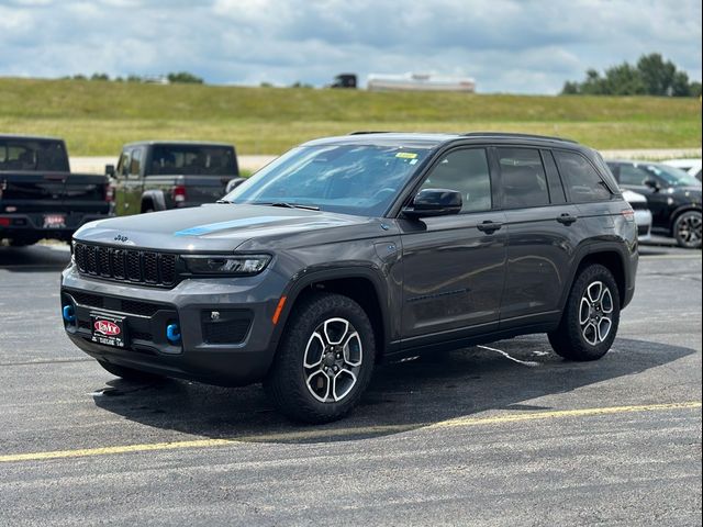 2024 Jeep Grand Cherokee 4xe Trailhawk