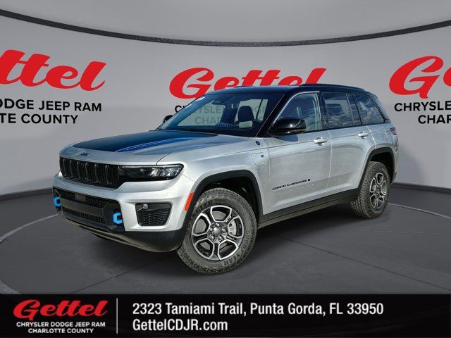 2024 Jeep Grand Cherokee 4xe Trailhawk