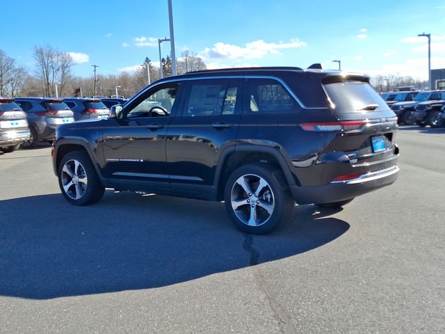 2024 Jeep Grand Cherokee 4xe Base